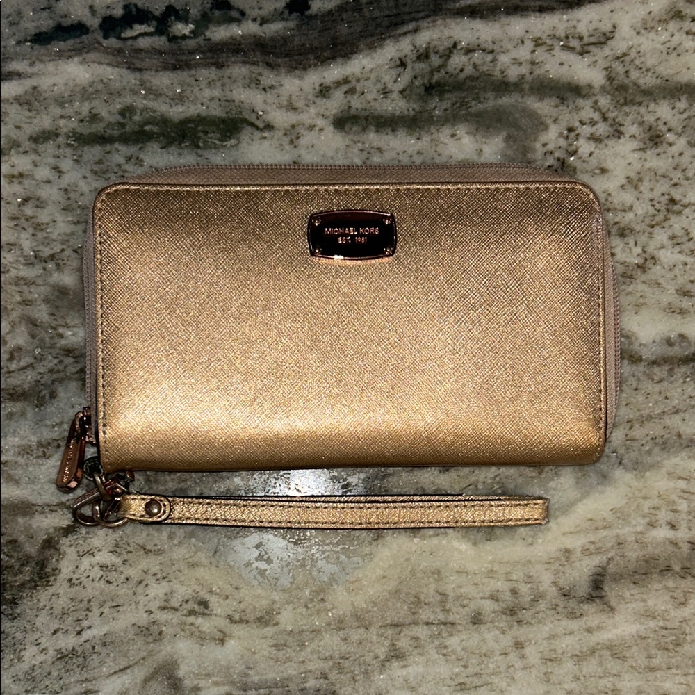 Michael Kors Wristlet